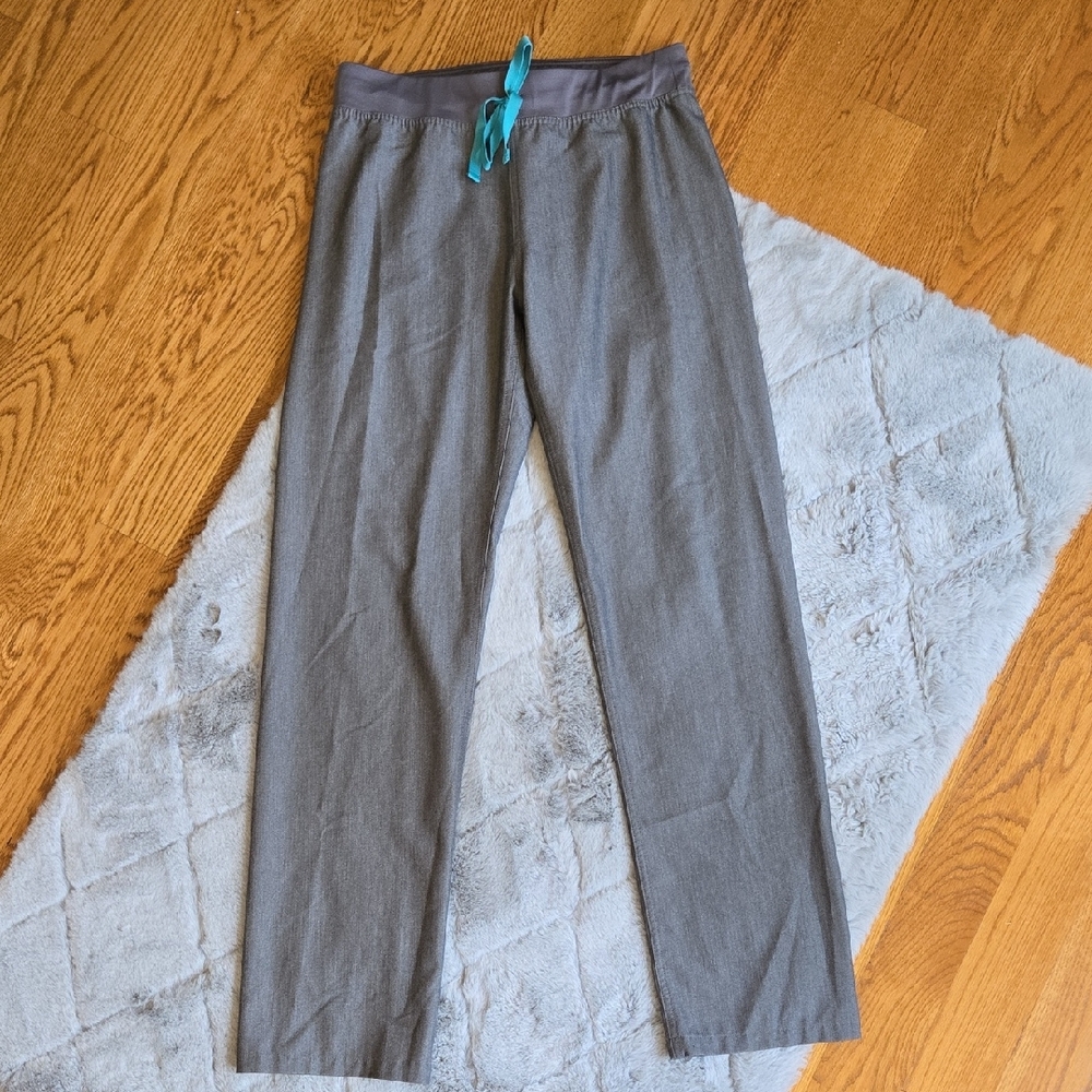 FIGS Grey Scrub Pants, Womens Small, Tall, Great Condition